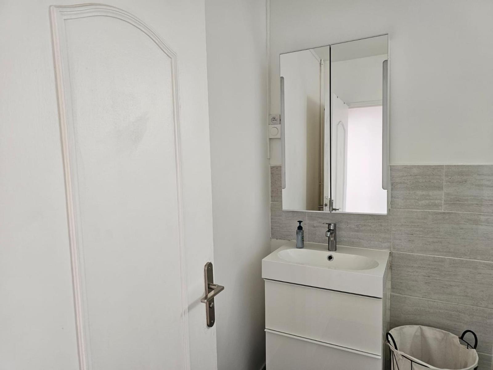 Elegant 3 Pieces Proche Paris La Defense Apartment Bezons Bagian luar foto
